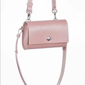 Code Unik bag limited collection